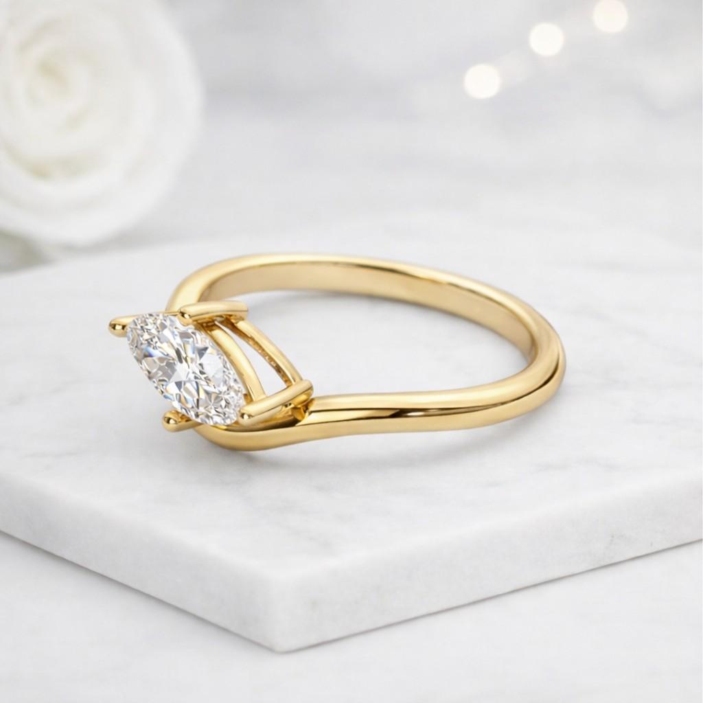 round ring oval ring marquise ring pear ring cushion ring princess ring emerald ring radiant ring asscher ring heart ring