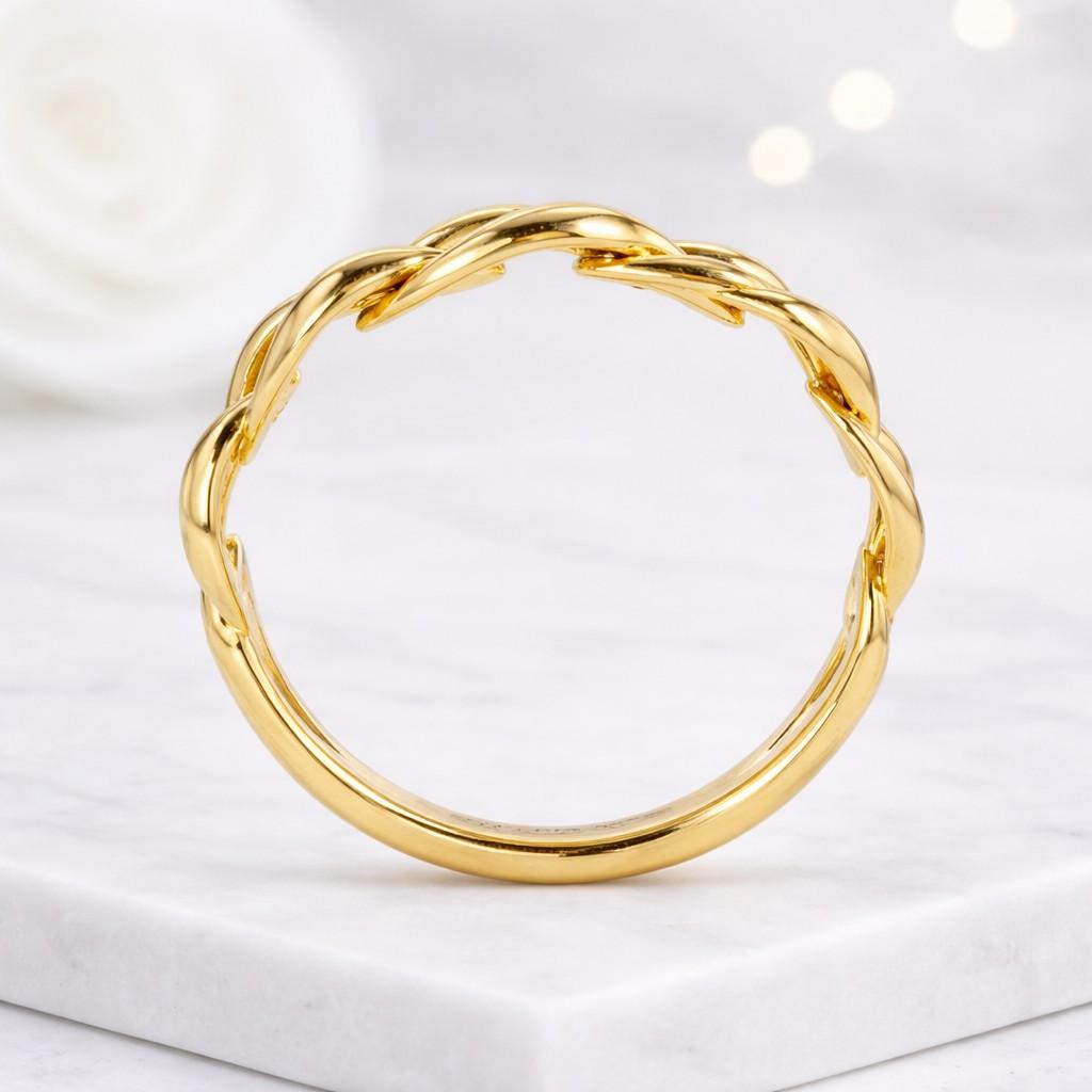 shiny ring smooth ring comfort fit ring trendy ring luxury ring handmade ring artisan ring designer ring gift ring minimalist ring classic ring thick ring open link ring interlock ring chain jewelry ring style ring