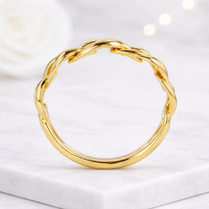 shiny ring smooth ring comfort fit ring trendy ring luxury ring handmade ring artisan ring designer ring gift ring minimalist ring classic ring thick ring open link ring interlock ring chain jewelry ring style ring