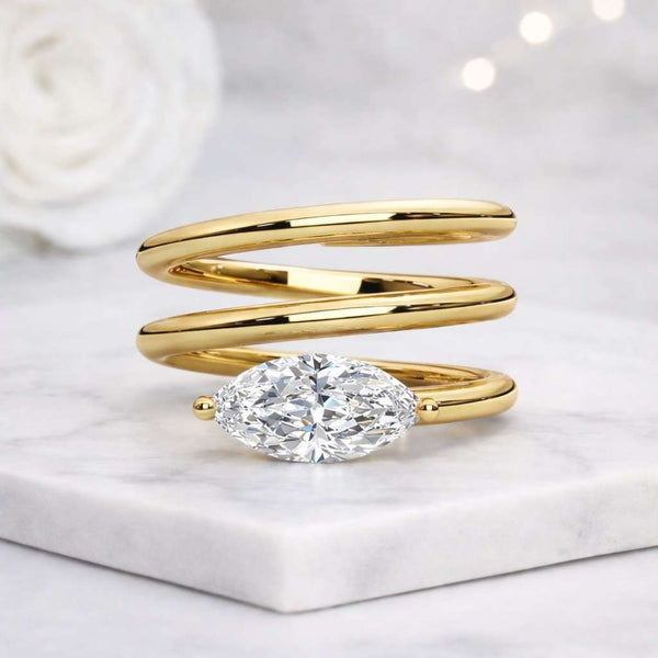 simple jewelry clean style feminine ring special ring bridal ring engagement style promise ring fashion forward ring