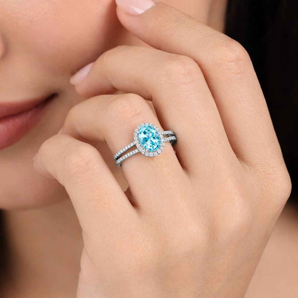 small carat ring classic carat ring luxury carat ring oversized stone ring substantial ring gemstone size ring elegant size ring eye catching stone ring fine jewelry size ring everyday size ring bridal carat ring