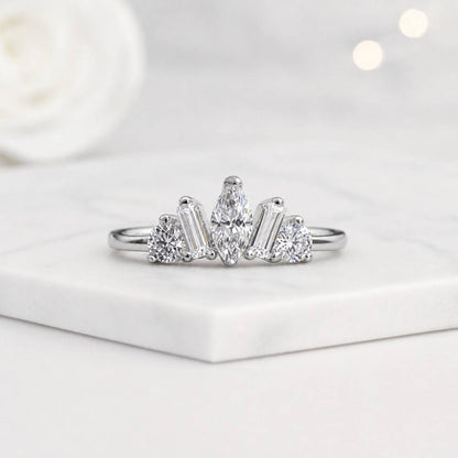 small diamond medium diamond large diamond oversized diamond balanced diamond dainty diamond bold diamond eye catching diamond