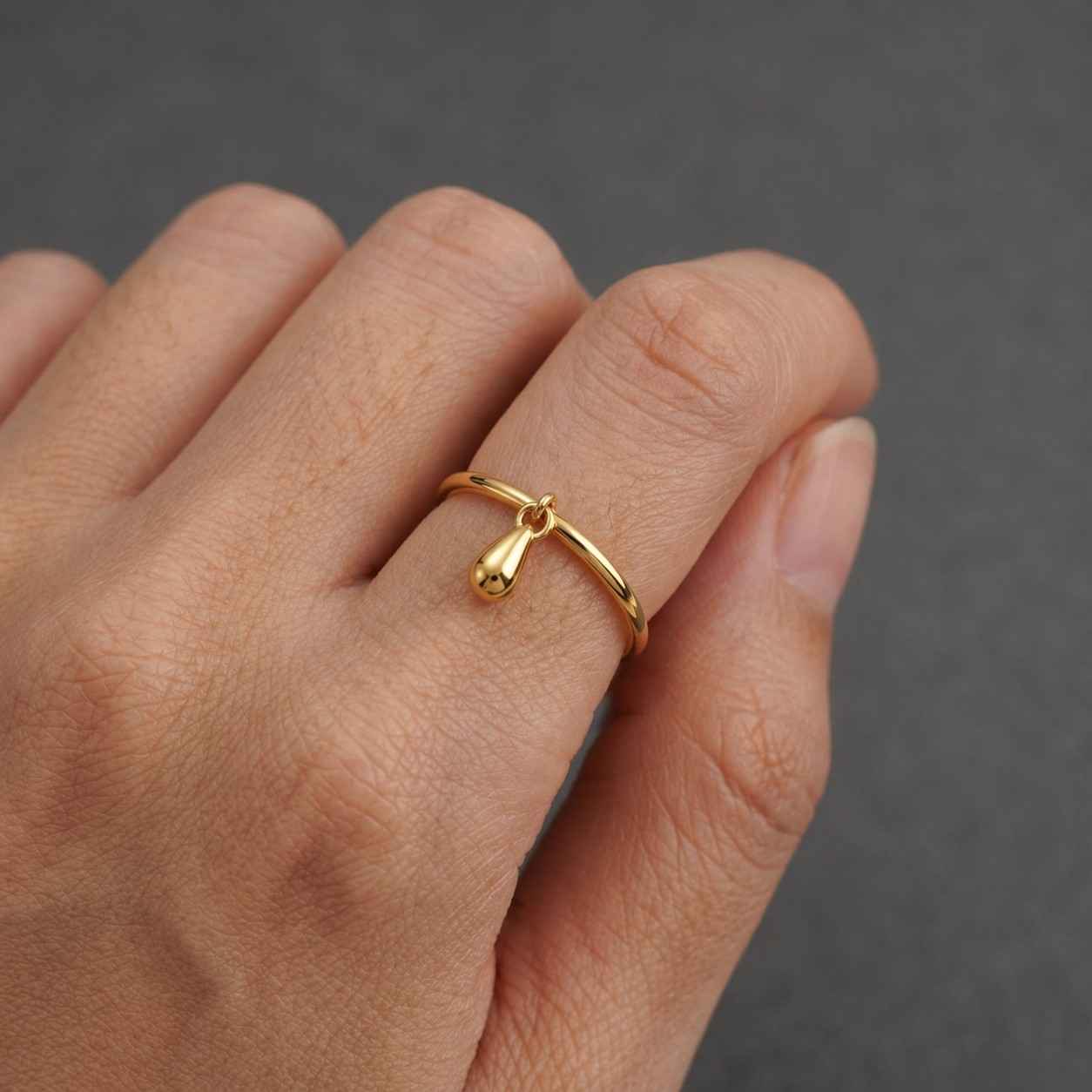 tear drop ring gold drop ring dangling ring charm band ring minimalist jewelry dainty jewelry modern jewelry simple jewelry elegant jewelry gold charm jewelry