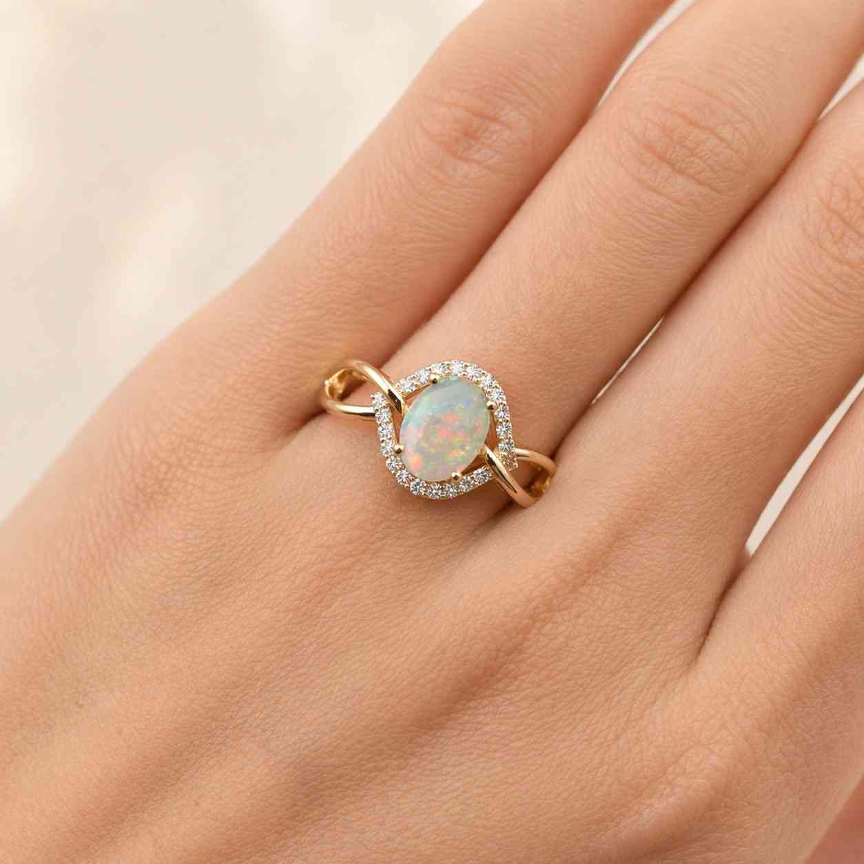 trendy ring modern ring everyday ring minimalist ring artisan ring polished ring petite ring feminine ring anniversary ring engagement ring wedding ring girlfriend gift wife gift